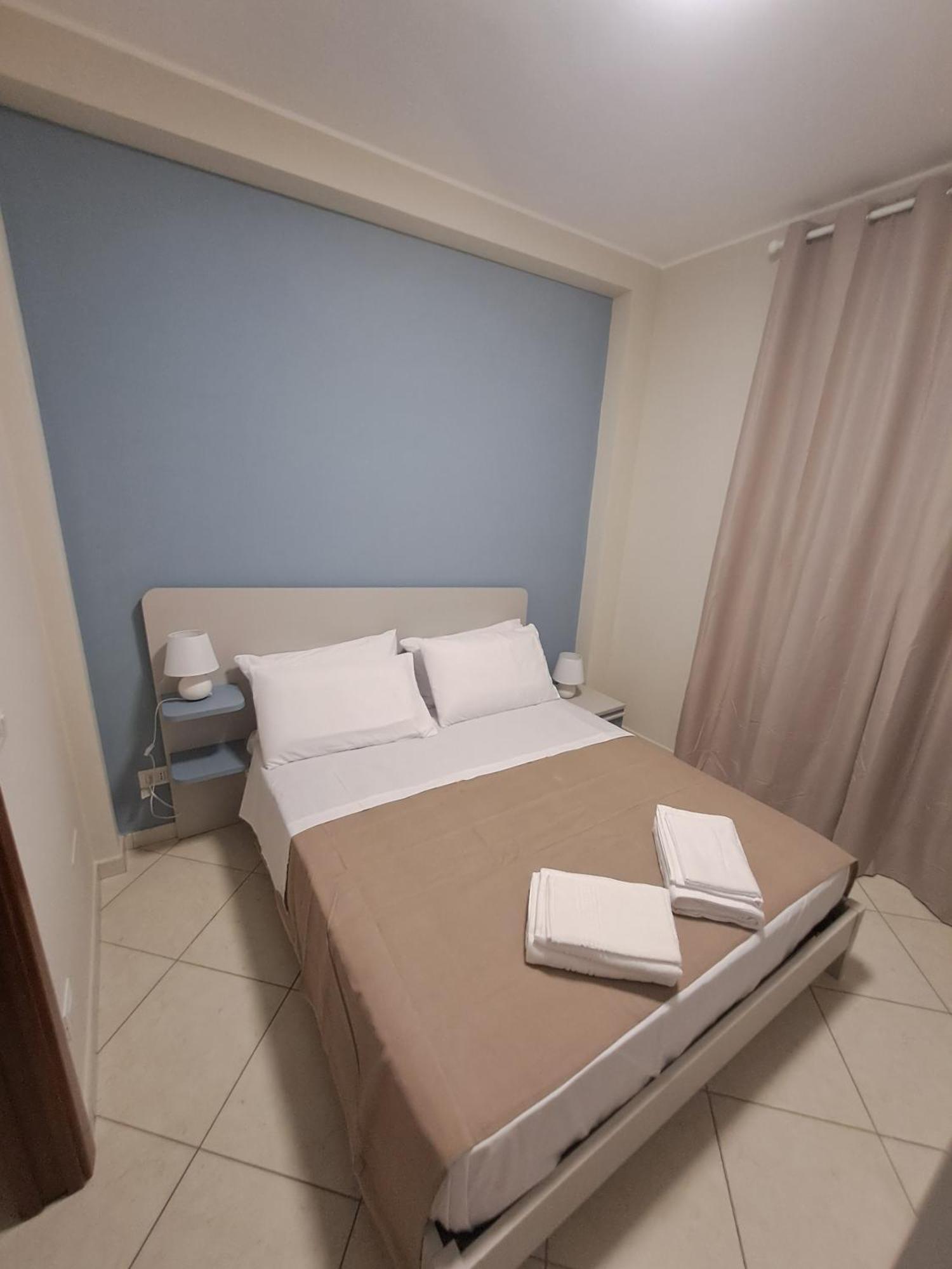 Affitta Camere Gold Barletta Buitenkant foto