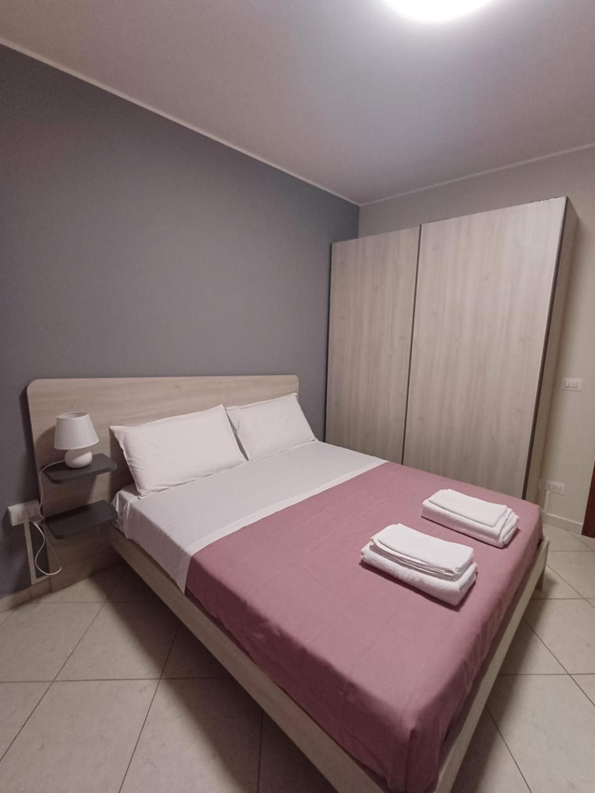 Affitta Camere Gold Barletta Buitenkant foto